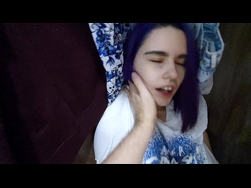 ❤️ Našel sem svojo sestro v omari in ji pomagal narediti Šukanje na sl.pornovore.ru ☑